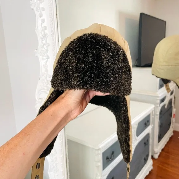 Moschino RARE Vintage 90’s Tan Quilted Logo Winter Trapper Hat